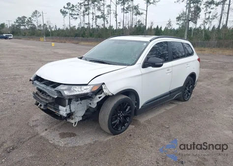 2018 Mitsubishi Outlander Le z USA, uszkodzony, nr VIN JA4AD3A34JZ033187